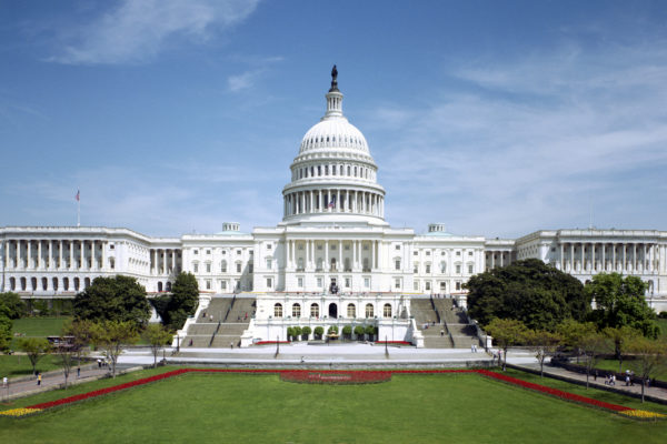 United_States_Capitol_-_west_front